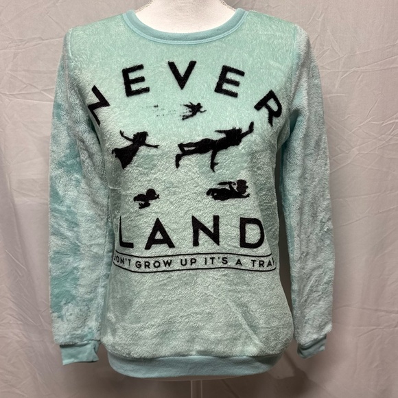 Disney's Peter Pan Fuzzy Pullover - Picture 1 of 2